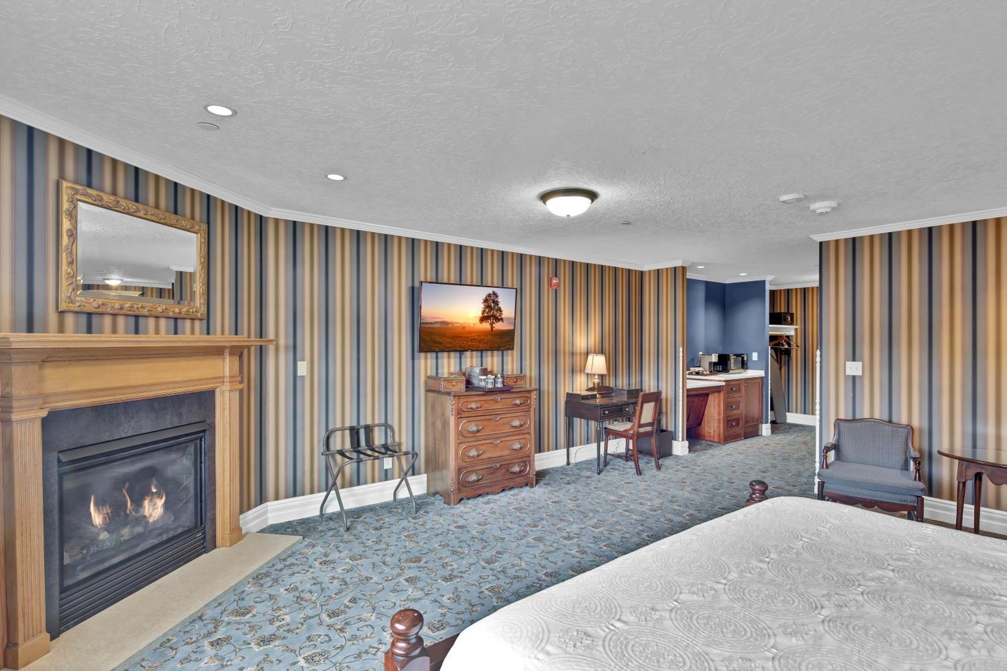 St James Hotel Ред-Уинг Экстерьер фото